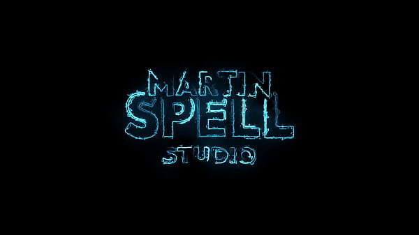 She played the piano terribly, so she got a sex lesson.